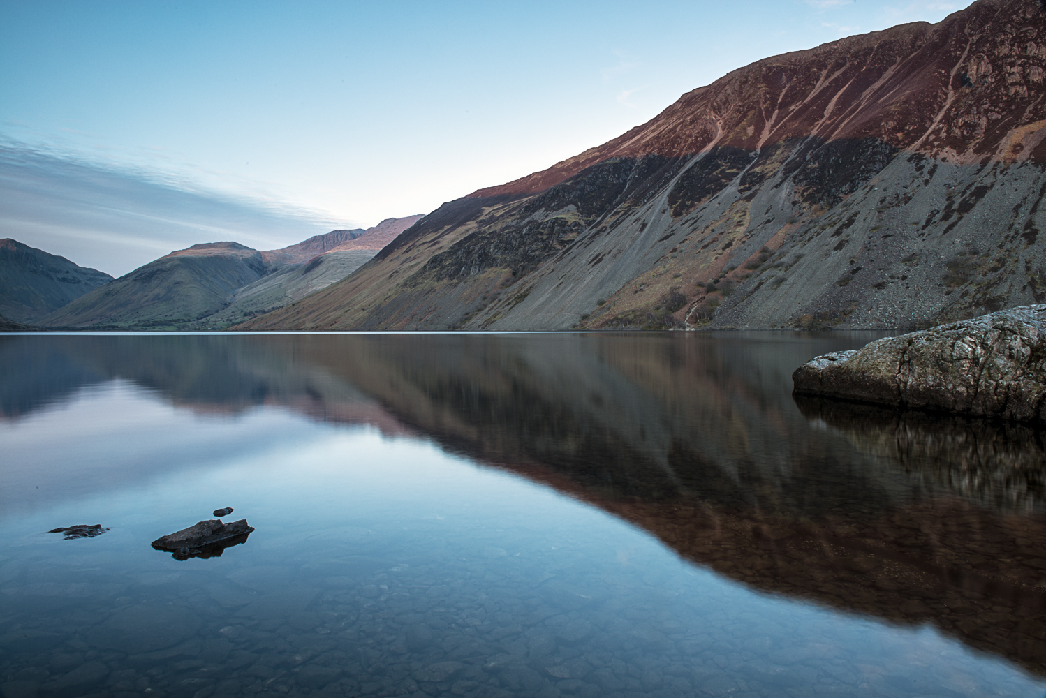 Wast Water wave – Ruth Grindrod Landscape Photography